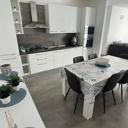 Villa Sema - *